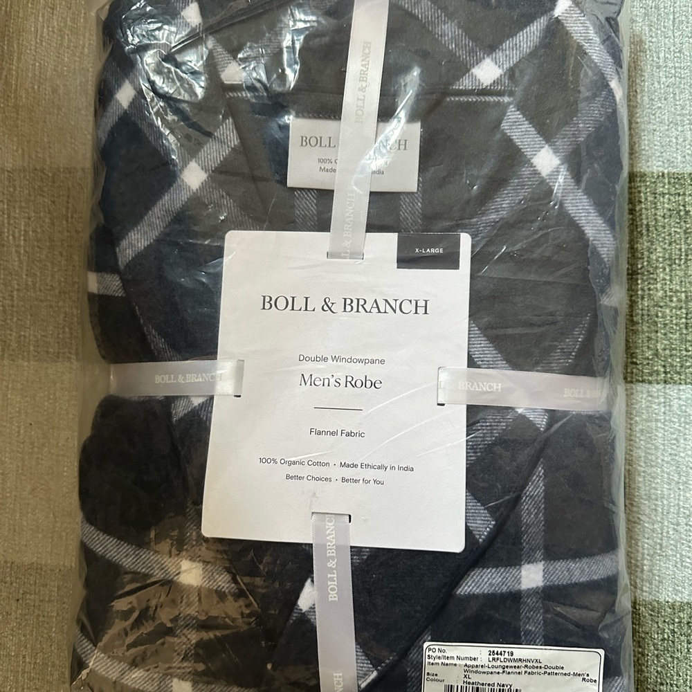 Boll and branch men’s flannel windowpane robe